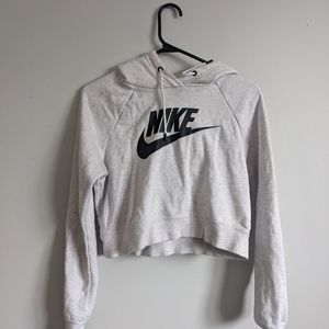 Cropped Nike hoodie